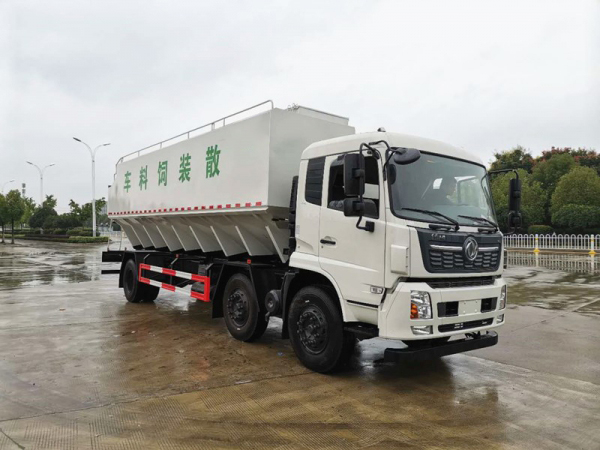 东风天锦小三轴30方(15吨)散装饲料车