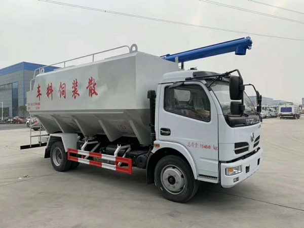 东风大多利卡12方(6吨)散装饲料车