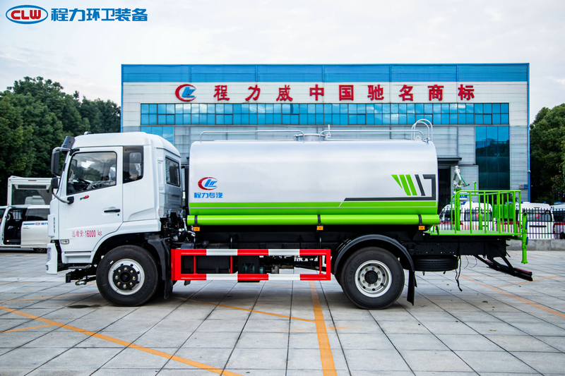 东风福瑞卡F9洒水车(12.3方)